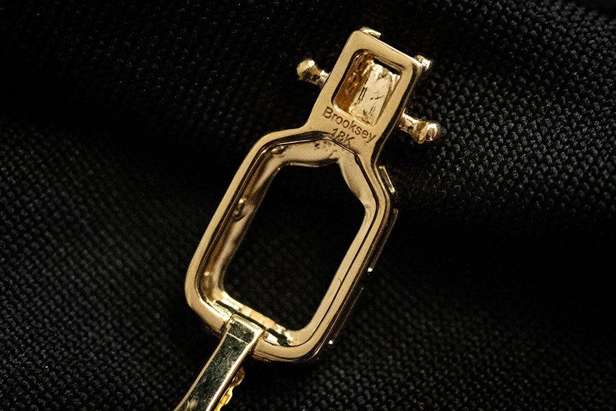 Brooksey 18k micro engraving